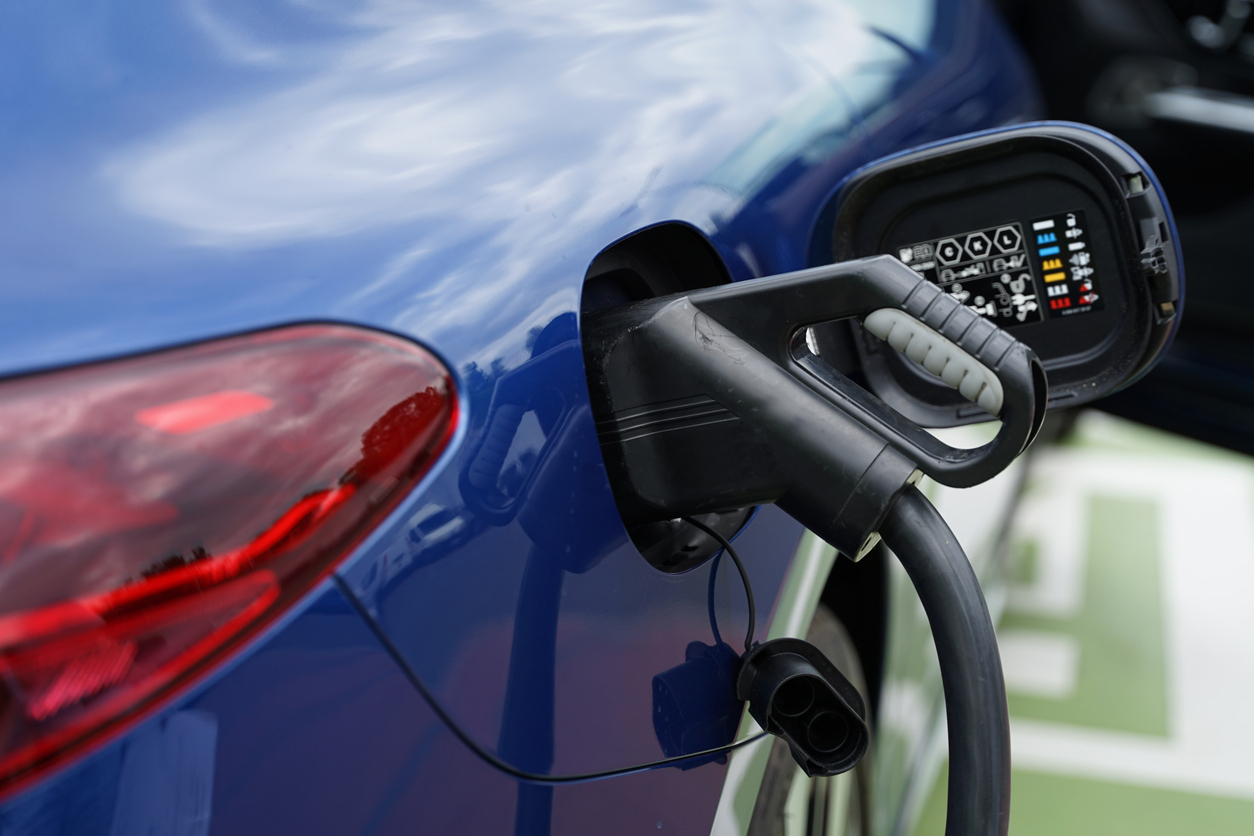 Avanços e tendências das baterias em veículos elétricos e híbridos